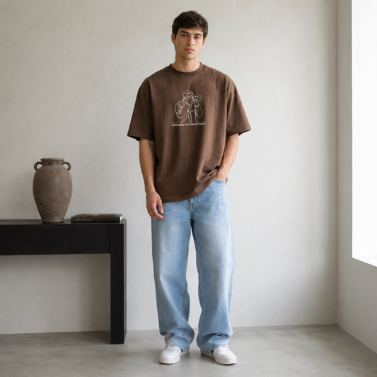 THE PHOTOGRAPHER OVERSIZED FIT